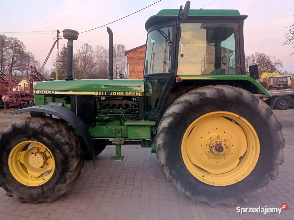 John Deere 3650