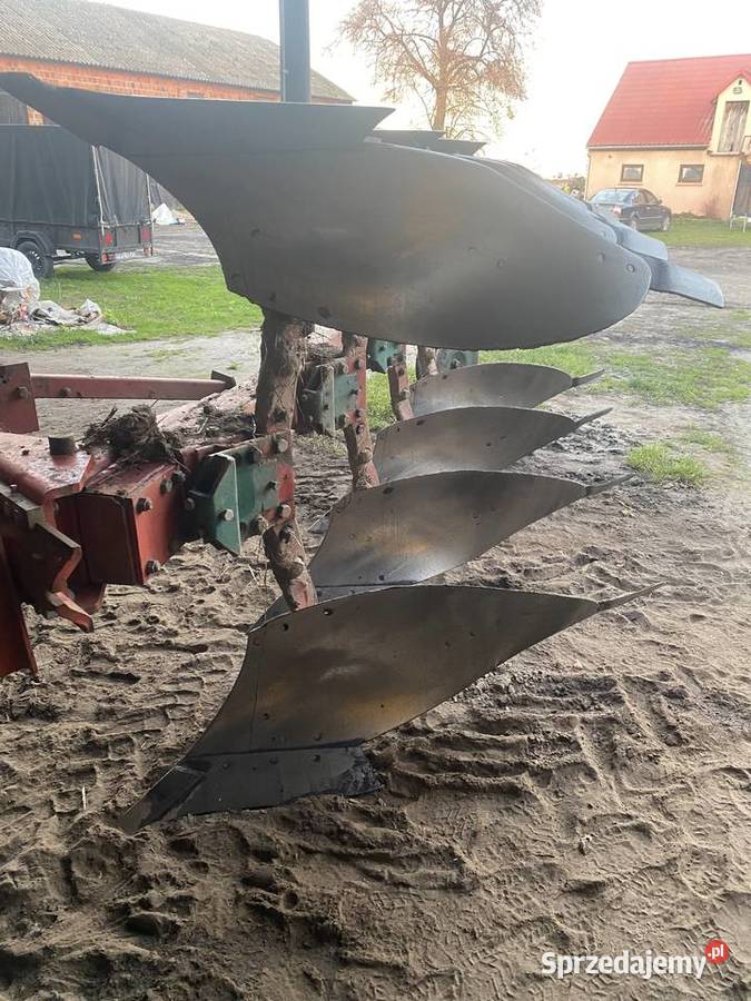 Plug kverneland Pleszew