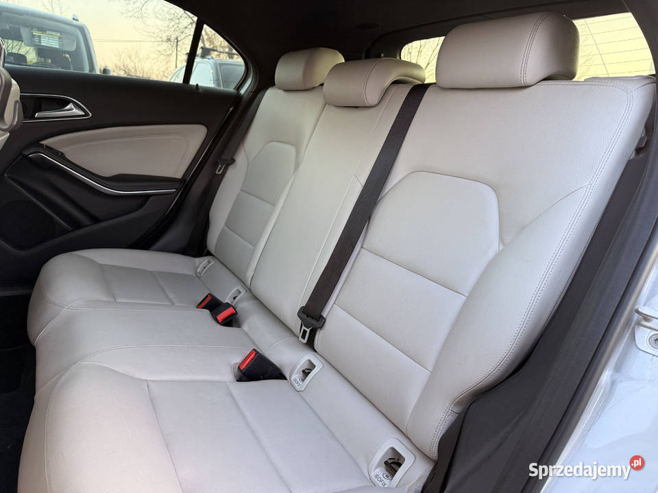 MercedesBenz A 180 2012 122KM mazowieckie Warszawa