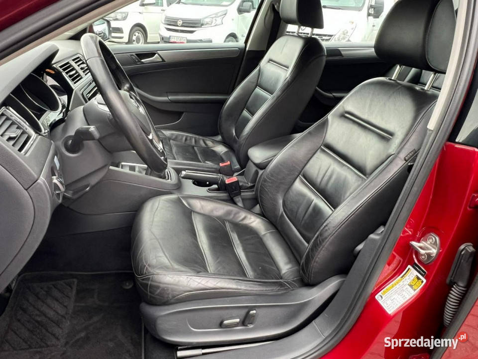 Volkswagen Jetta 20 TDI Szklany dachSkóraKamera elektrycznie ustawiane fotele Baranowo