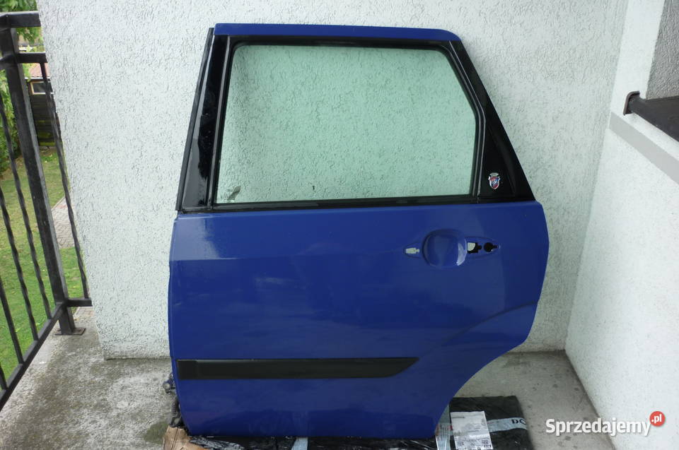 Drzwi Ford Fokus 1 R8