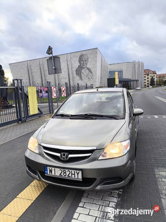 Honda City 14 2005 sedan City Toruń