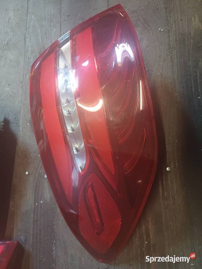 Tylna lewą lampa mercedes w253 GLC Led Bilcza