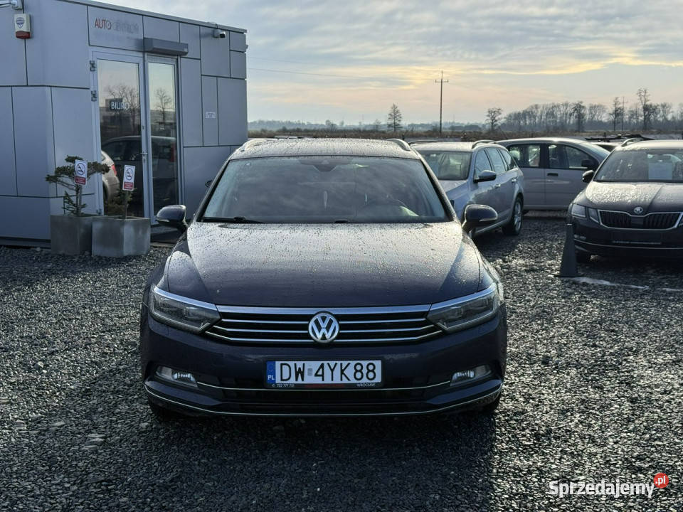 Volkswagen Passat Variant 20 TDI 190 2016 DSG7 lakier metallic Wojkowice sprzedam