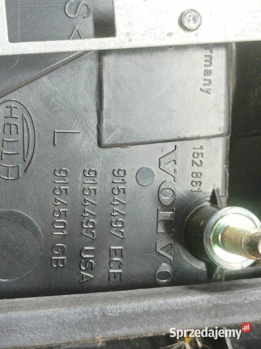 LAMPA TYŁ LEWA KOMBI Volvo V70 II 19992007 świętokrzyskie