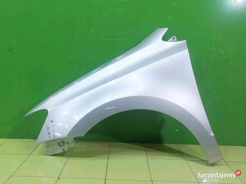 VW POLO V 6R 12 B 10r 5D blotnik lewy przod Suków