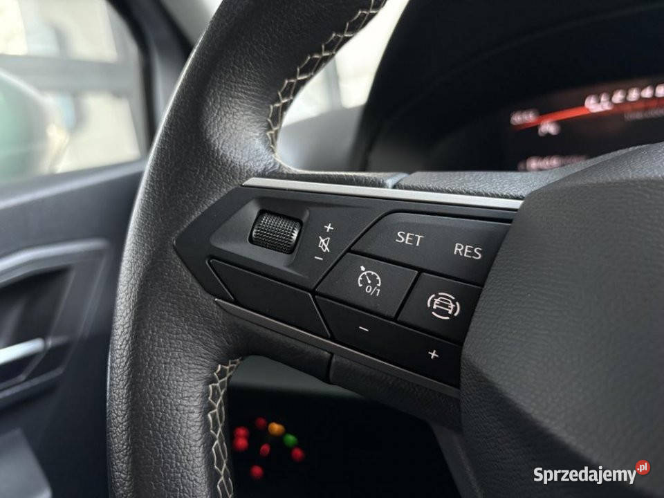 SEAT Arona 2023r Niski Przebieg Faktura VAT23