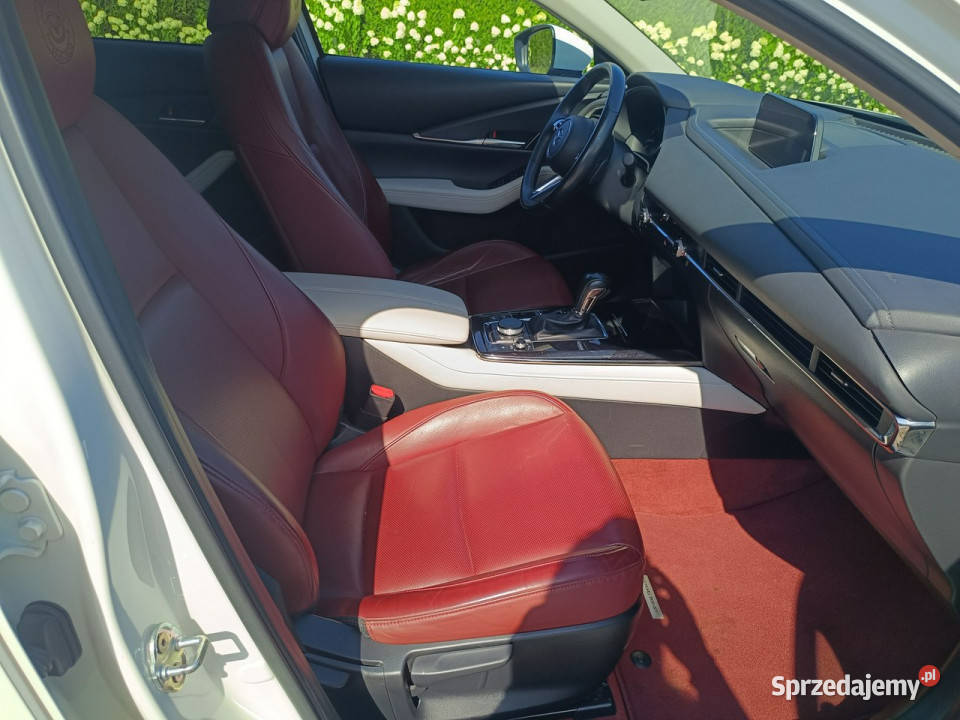 Mazda CX30 20 Skyactivx 180 M Hybrid 4x4AWDNavi wielofunkcyjna kierownica Goczałkowice-Zdrój sprzedam