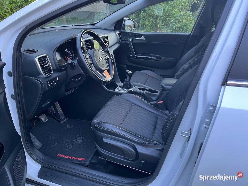 KIA SPORTAGE 16 CRDI EURO 6 bezwypadkowy BIAŁA sprzedam