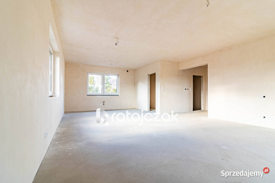 sprzedaży domu wolnostojącego 180m2 Kłodawa 3 piętra i więcej
