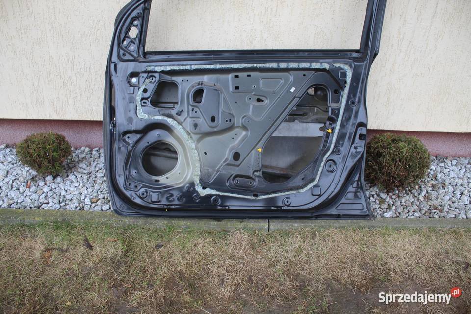 DRZWI PRAWY PRZÓD Z11 NISSAN NOTE E11 wielkopolskie