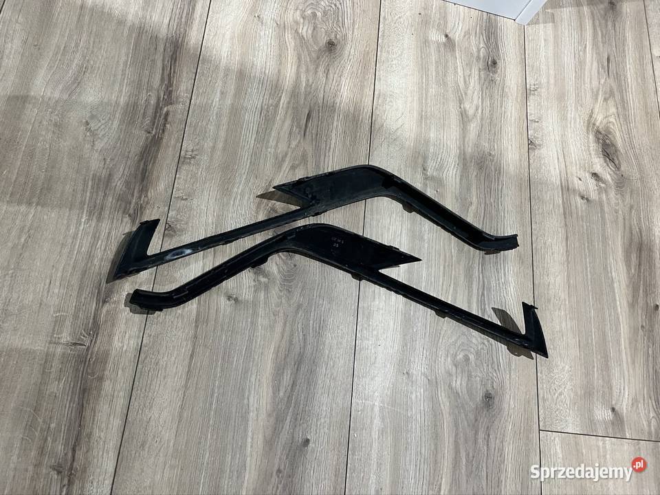 VOLVO XC60 II lewa listwa zderzaka RDesign osobowe