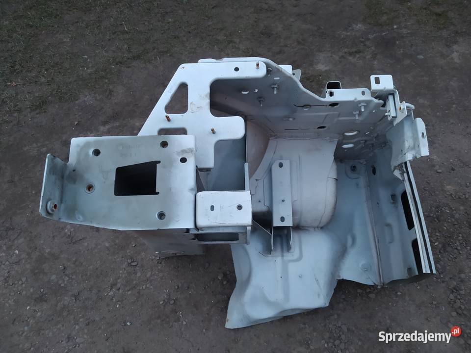 Podłużnica prawa Trafic III Vivaro B Nv300 sprzedam