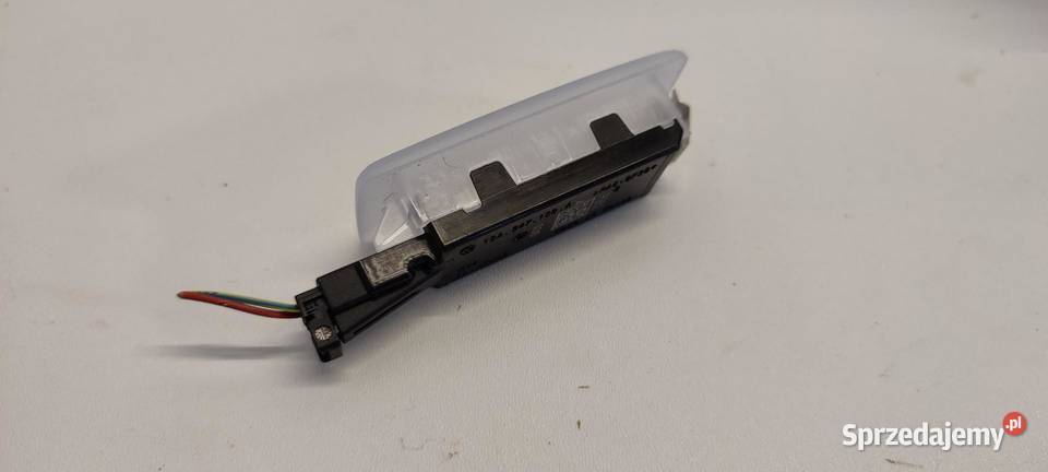 VW TAYRON TIGUAN III LAMPKA LED 10A947109A