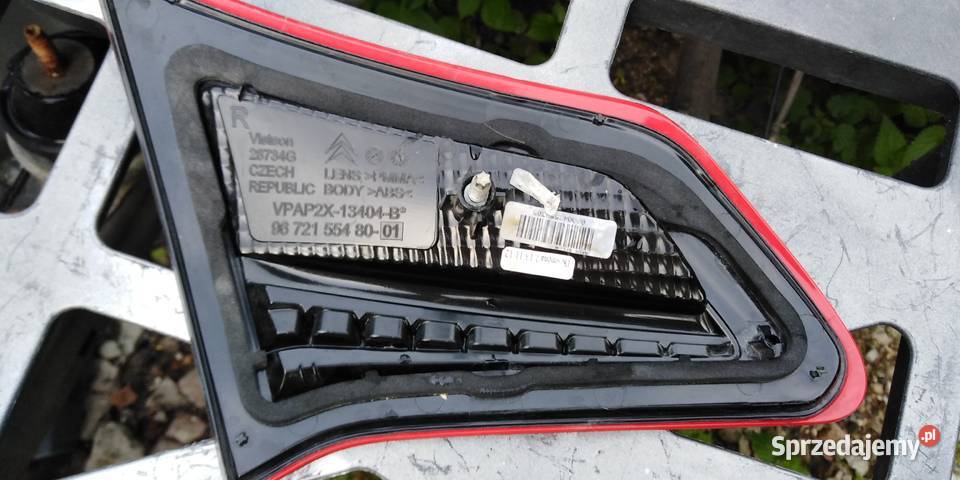 citroen c4 2 b7 lampa prawa tylna w klapę 1015 sprzedam