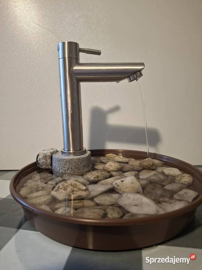 Fontanna kran Fontanny i kaskady Łódź