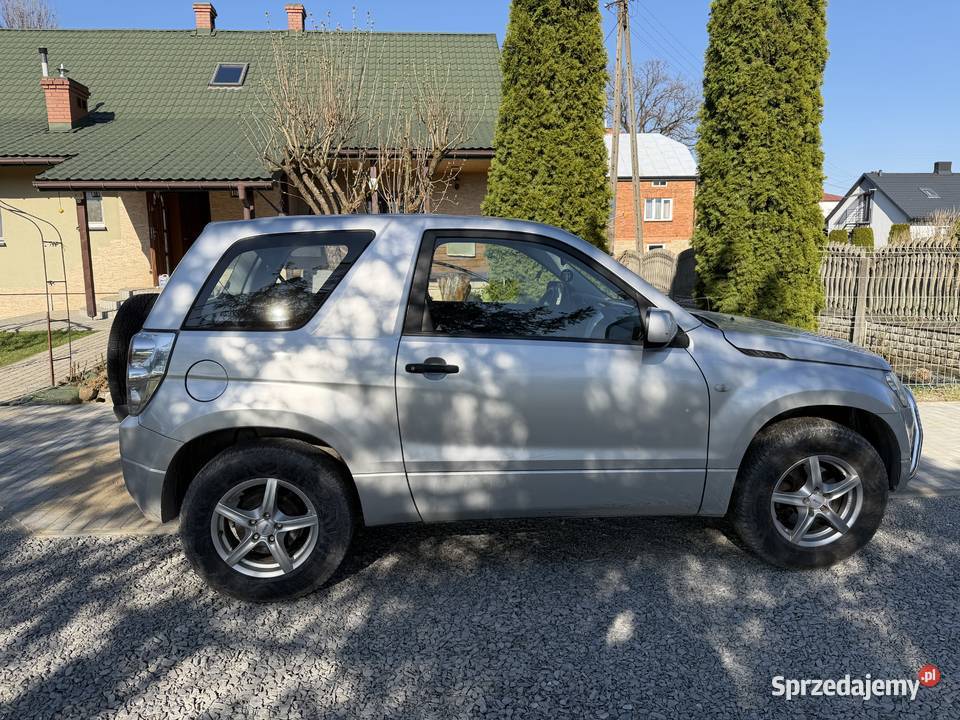 Suzuki Grand Vitara 16B 106 4x4 stan DB Hak Brzozów