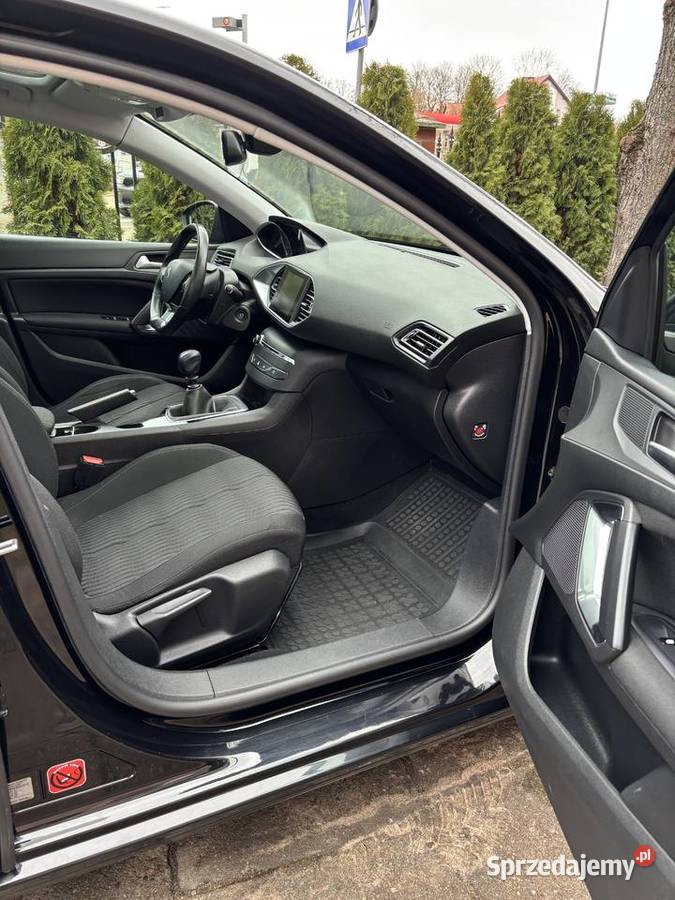 Peugeot 308 SW II T9 16 BlueHDi 120 manualna sprzedam