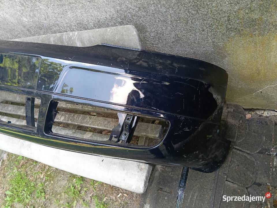 Zderzak przedni osobowe Strzelce