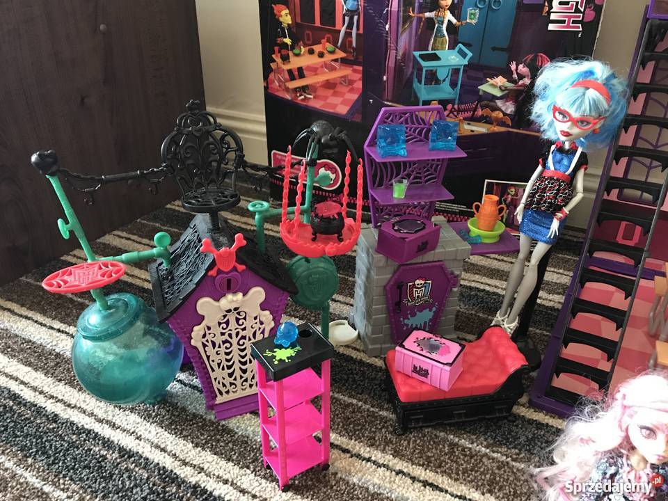 Wielki zestaw monster high straszyceum i 20 Tarnów