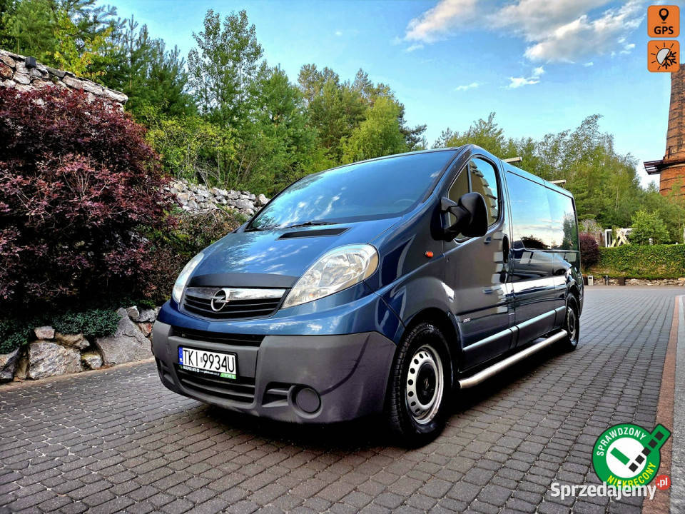 Opel Vivaro 25 CDTi 150 KMLift Brygadówka Long 6 Rok produkcji 2010 Opel Zagnańsk