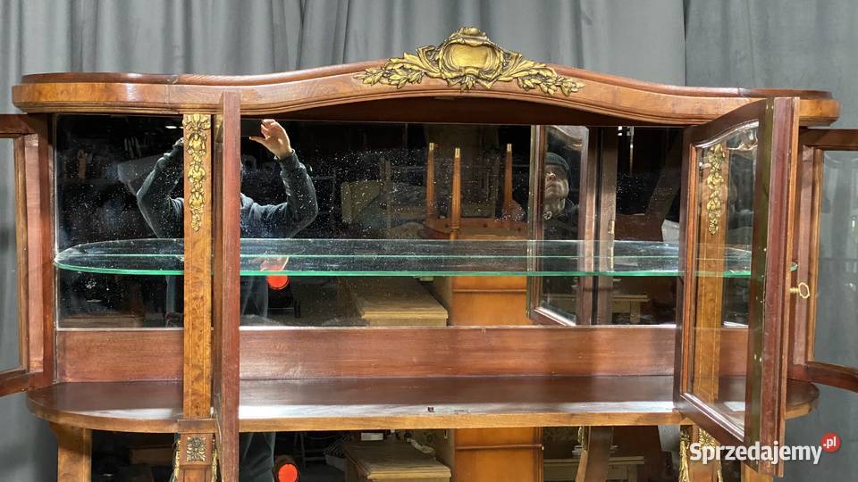 Antyczny kredens salonowy z nadstawką XIXXX w Meble Budno