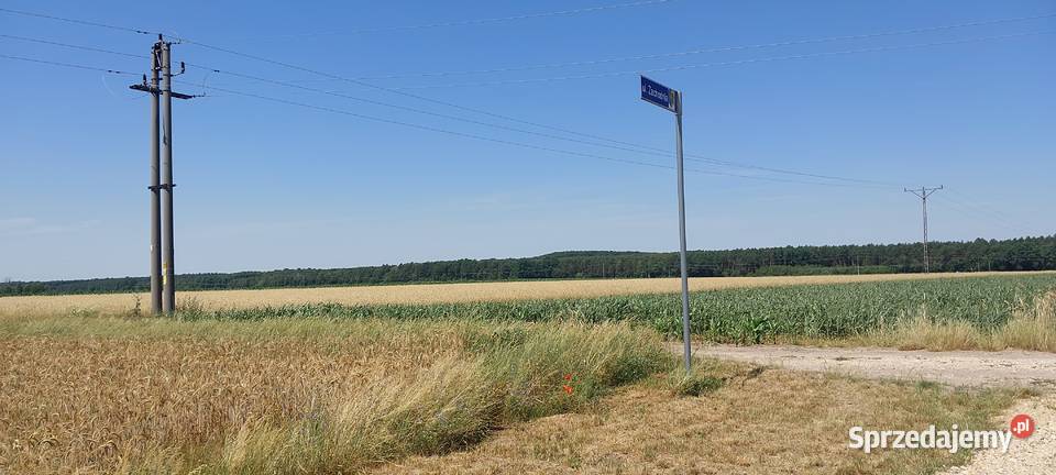 działka budowlana Rożniątów 960m2