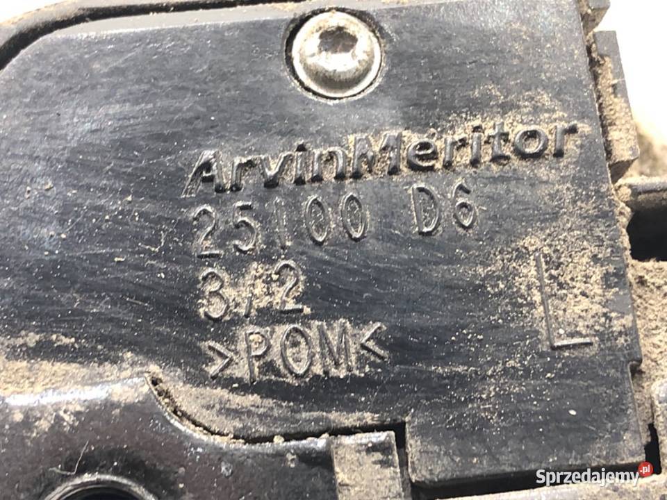 ZAMEK DRZWI LEWY TYŁ SKODA ROOMSTER Hatchback