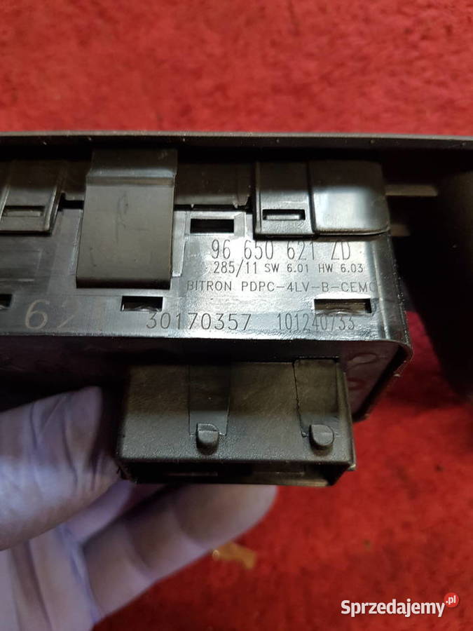 PEUGEOT 3008 I 5008 PRZELACZNIK OPUSZCZANIA SZYB Turkowice sprzedam