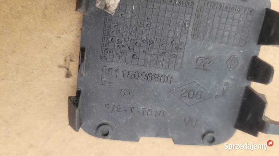 RENAULT TRAFIC III 14 ZAŚLEPKA ZDERZAKA HAKA Ruda Śląska