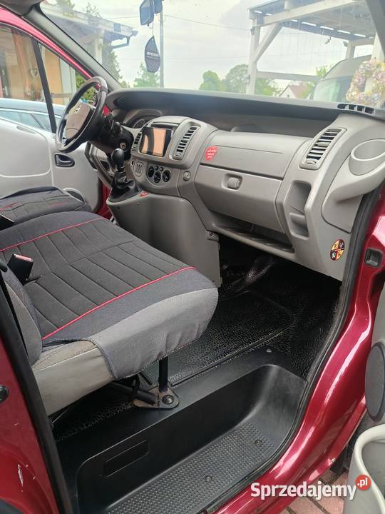 Nissan Primastar 20 dCi 115 Long 9Osobowy światła przeciwmgielne opolskie Bierawa