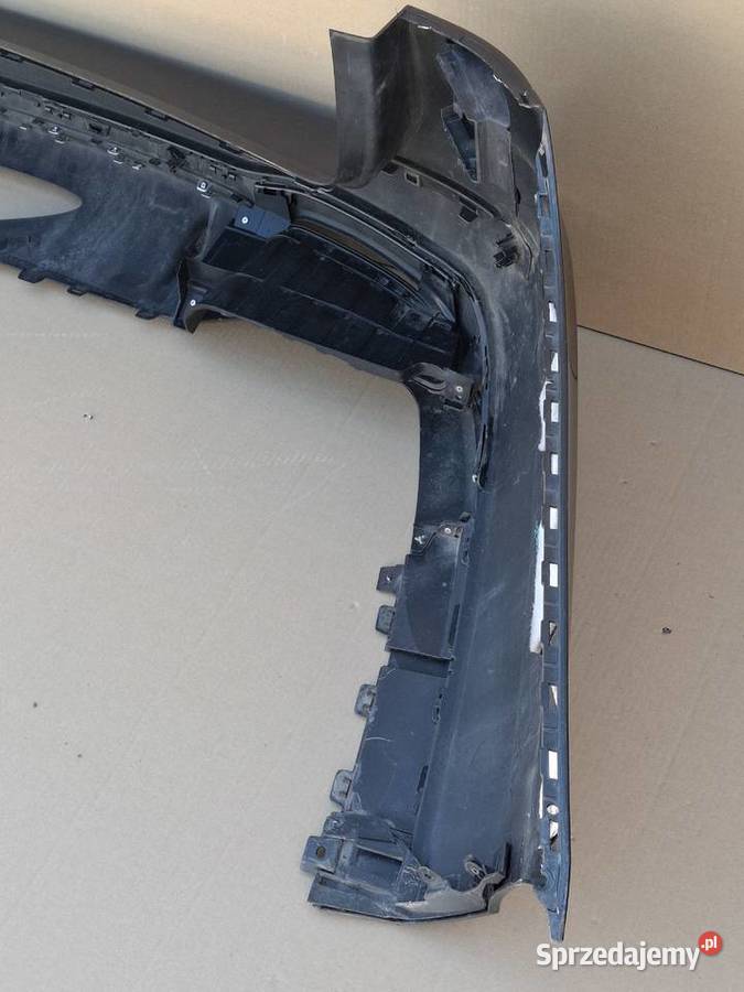 MERCEDES EKLASA W213 KOMBI AMG ZDERZAK TYŁ TYLNY Bieleń
