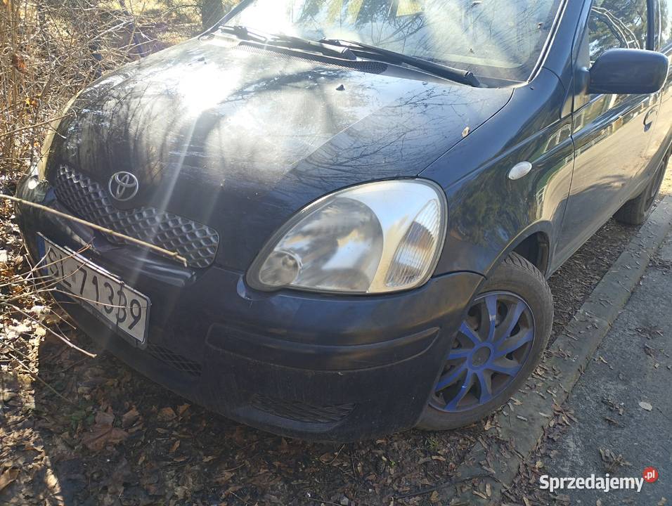 maska yaris 2003 lampy zderzak itp Rok produkcji 2003 Sosnowiec