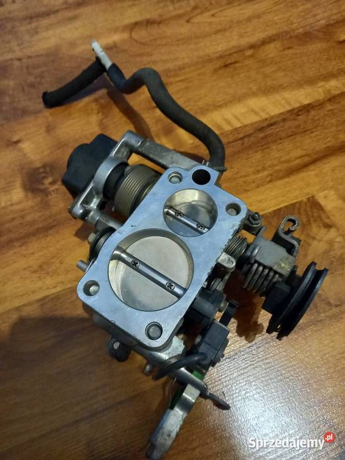 Audi 80 B4 Cabrio Coupe przepustnica 28 v6 osobowe Sosnowiec