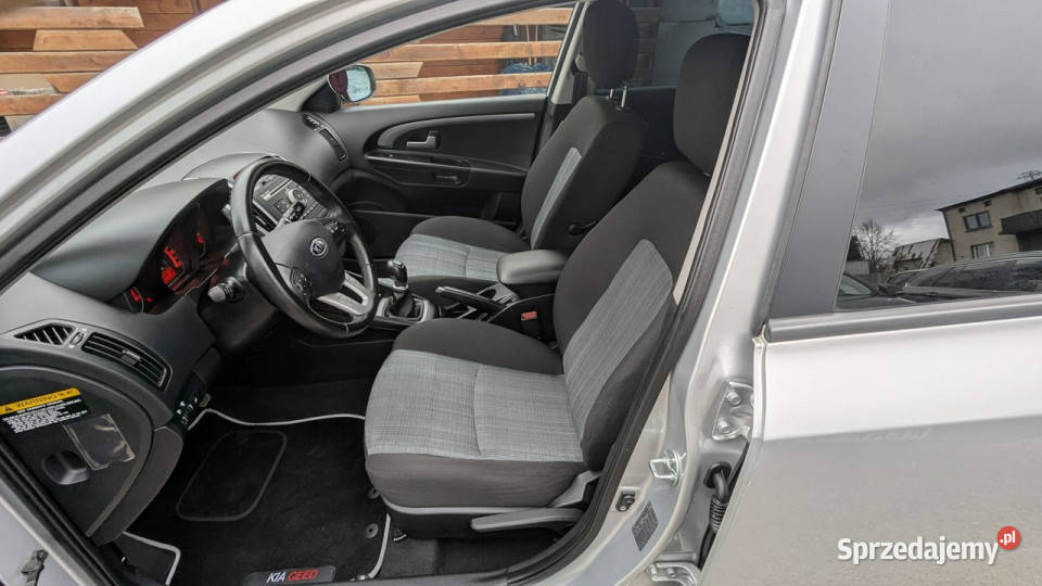 Kia Ceed 16D90OPŁACONYBezwypadkowy wielofunkcyjna kierownica Częstochowa