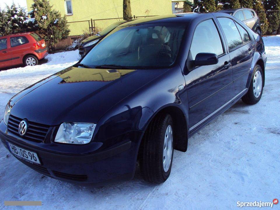 Volkswagen Bora granatowy serwisowany w ASO Końskie