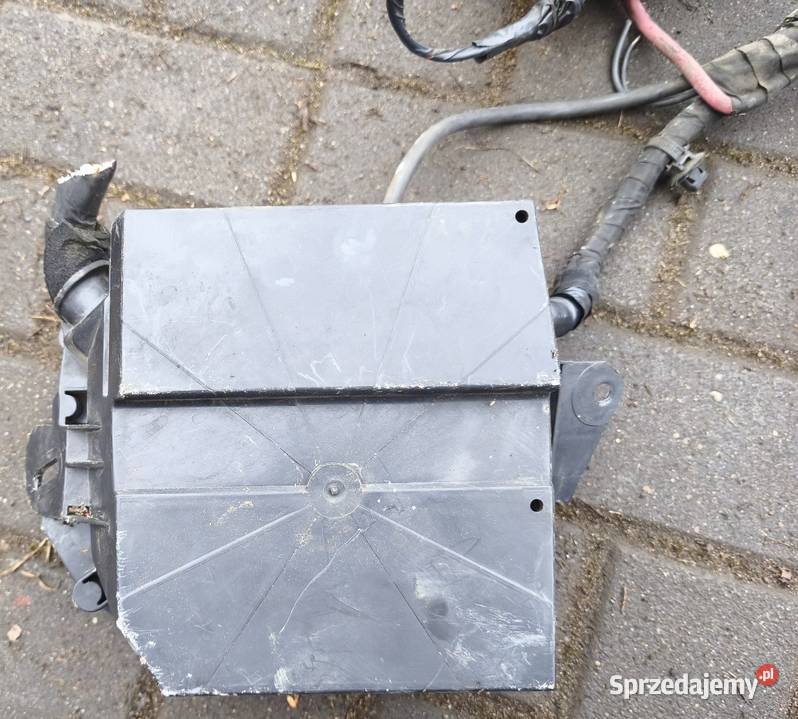 Wiązka elektrycznaskrzynka bezpieczników Renault osobowe Poddębice