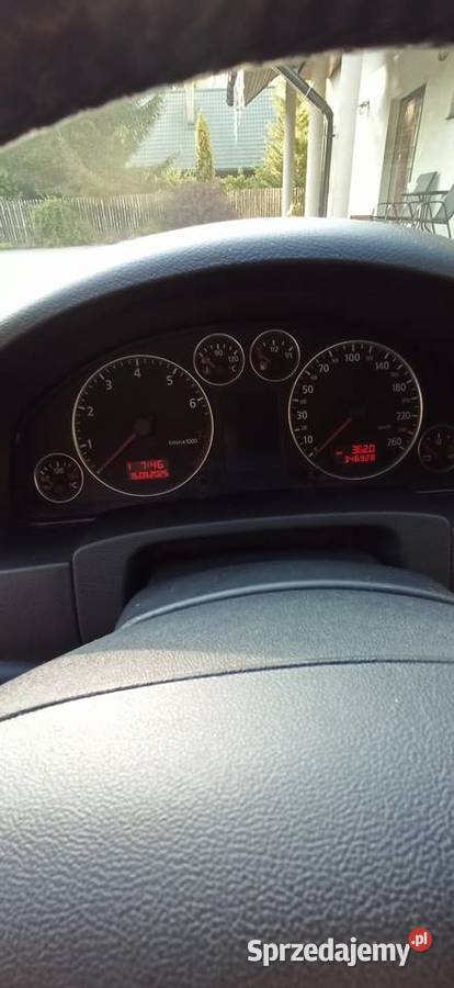 A6 C5 sedan 30 V6 BG 2002r złoty Wólka Mieczysławska