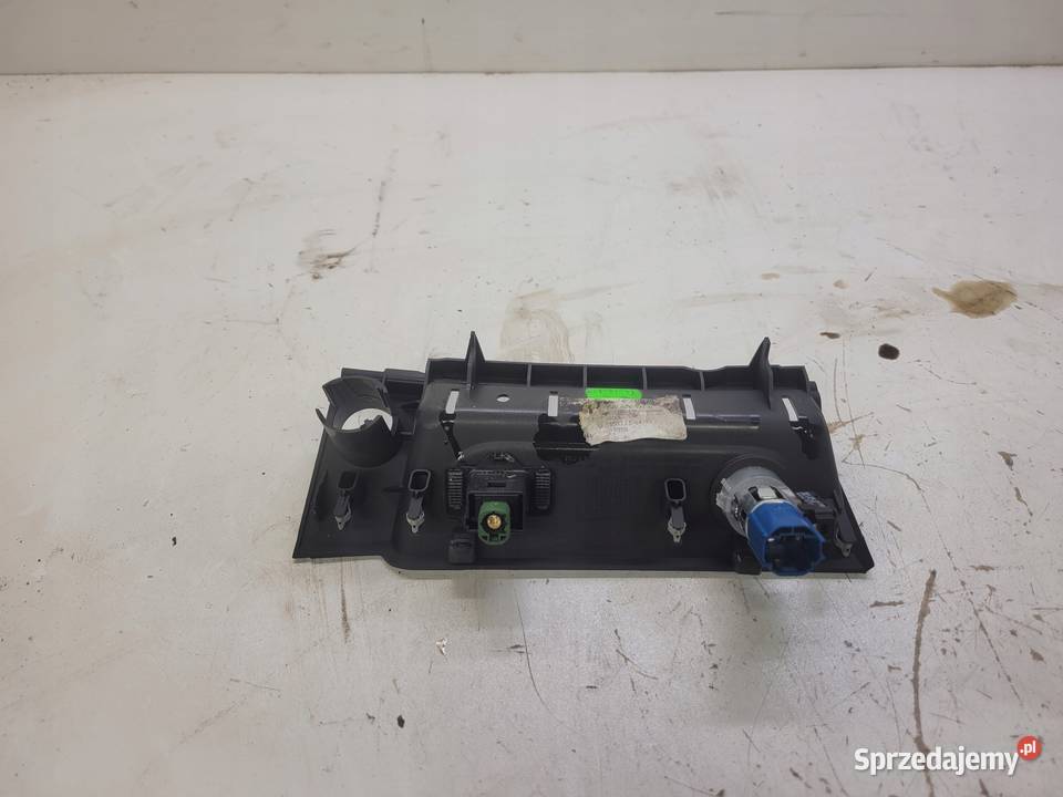 PÓŁKA TUNELU ŚRODKOWEGO AUDI A4 B9 A5 8W1864131C