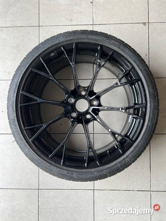 Felga aluminiowa VW GOLF VIII R 19 8JX19 ET50 osobowe