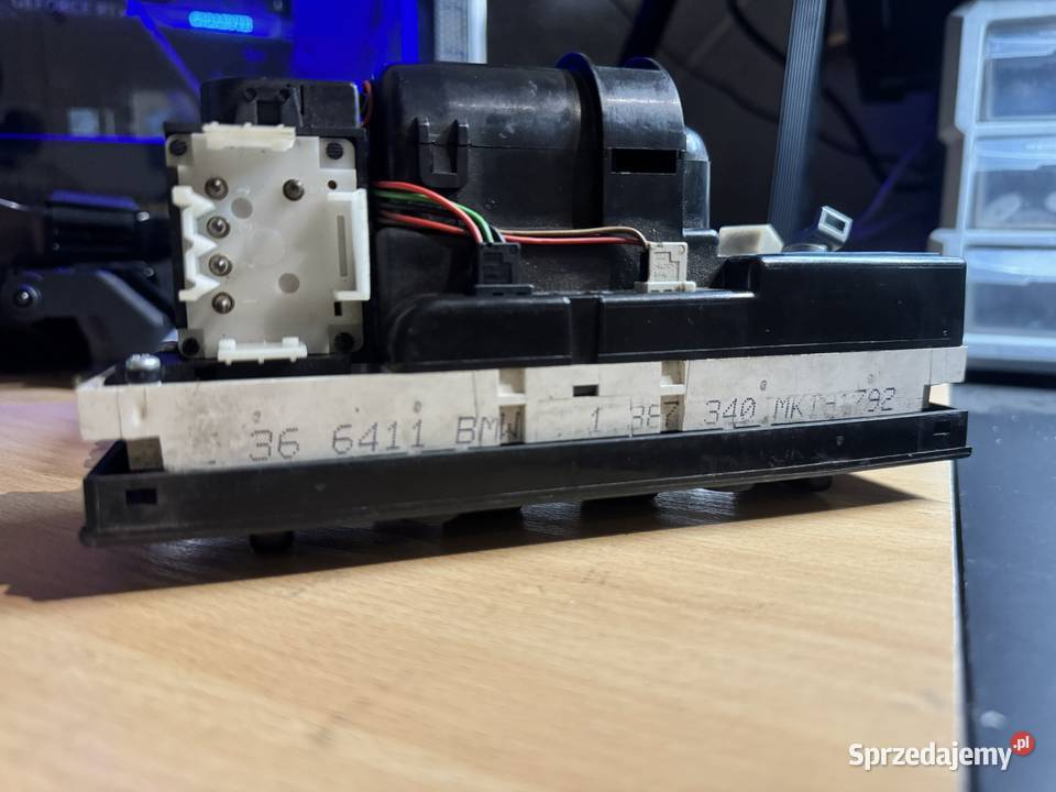 Panel sterowania klimy E36 przed lift pokrętła Pozostałe Bielawa