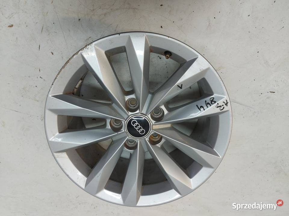 AUDI A3 8Y4 Felga alufelga 7Jx16 R16 8Y0601025 Samochodowe sprzedam