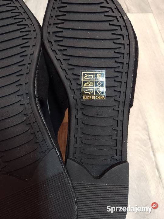 42 Czarne baleriny wieczorowe z odkrytą piętą Balerinki Kraków