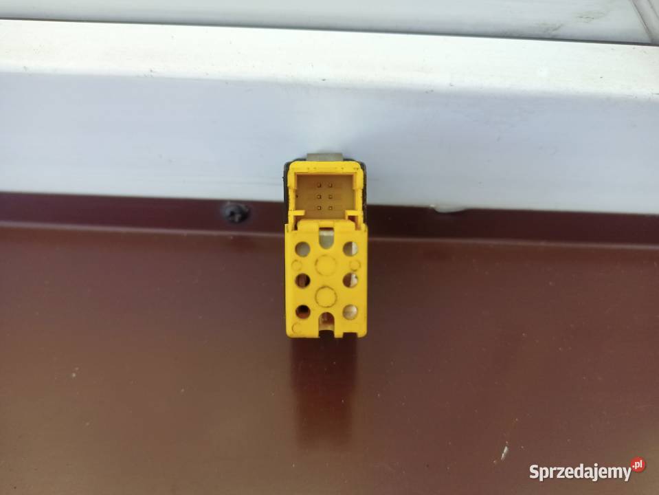 BMW E36 przycisk przełącznik podgrzewania foteli Sieradz