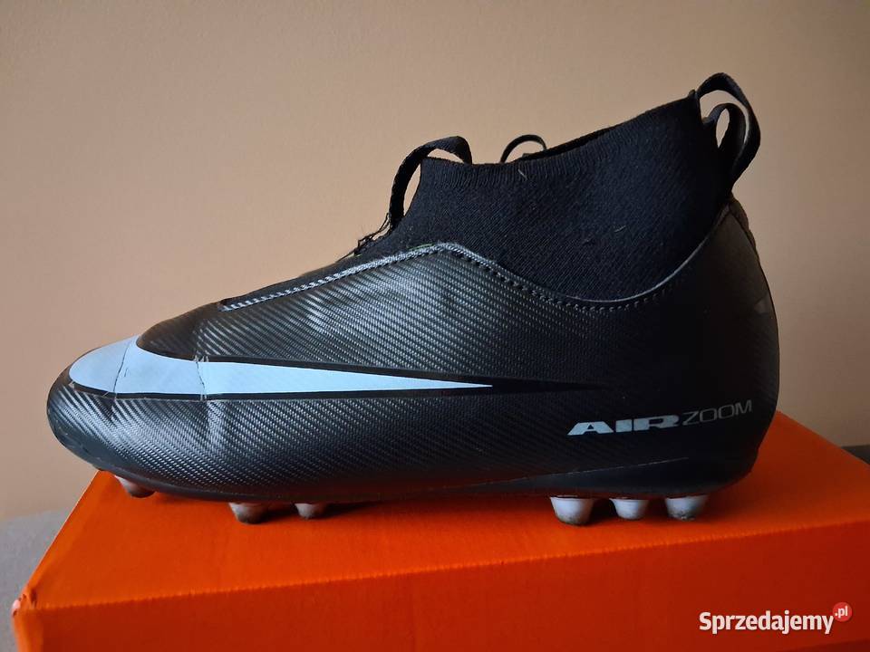Nuty korki Nike 36 Sadki sprzedam
