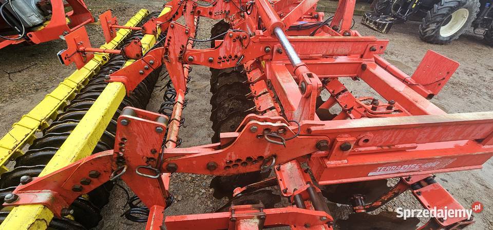 Brona talerzowa POTTINGER 4 metry małopolskie Morawica sprzedam