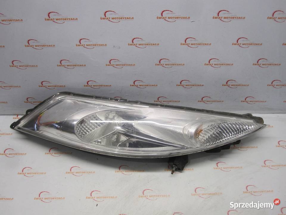 NISSAN JUKE I F15 10r lampa prawa przód ANGLIK Kielce