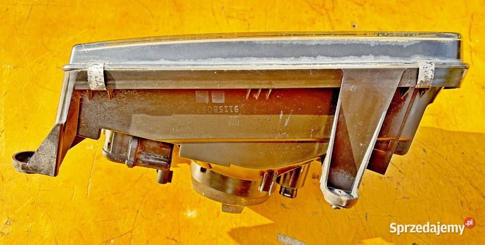 OPEL FRONTERA B 2003 LAMPA PRAWA PRZÓD KOMPLETNA