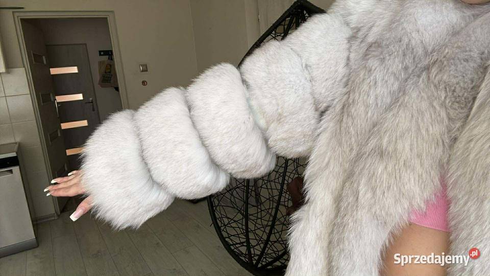 Futro z lisa nowoczesne SM