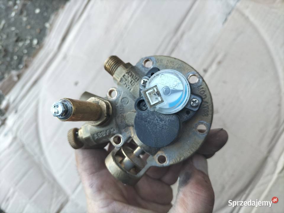 TOMASETTO WIELOZAWOR GAZU BUTLI